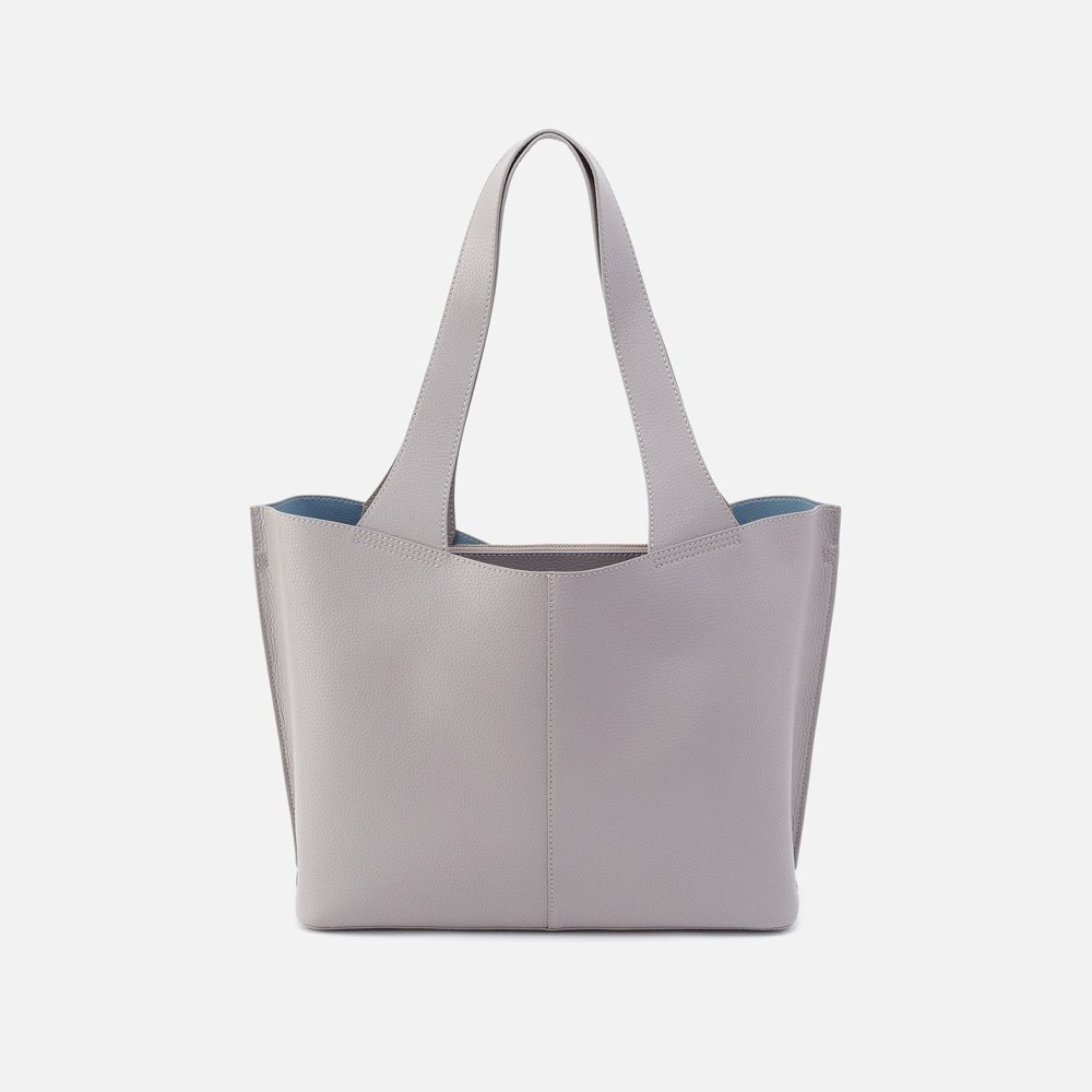 Hobo | Vida Tote in Micro Pebbled Leather - Morning Dove Grey