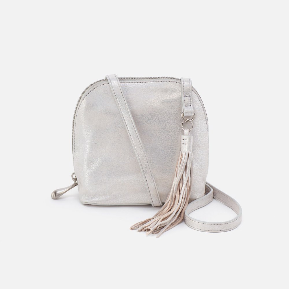 Hobo | Nash Crossbody in Metallic Leather - Silver