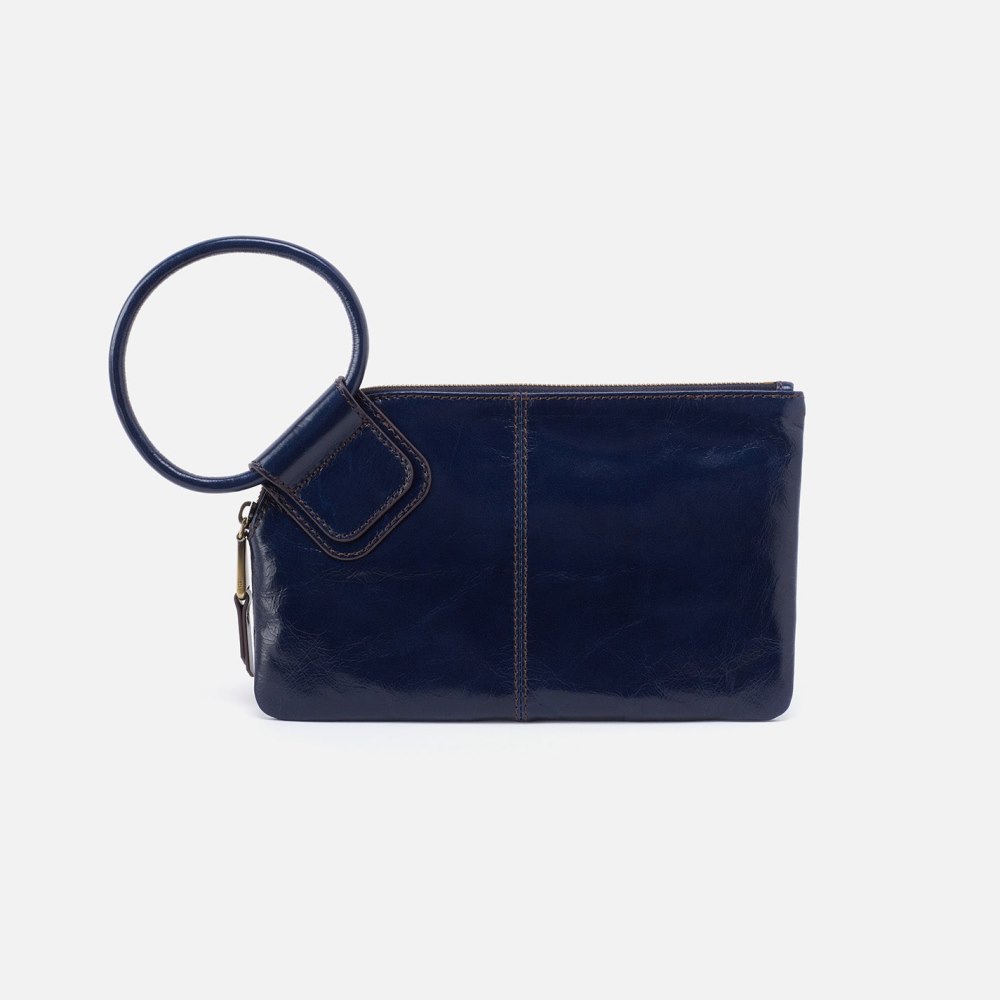 Hobo | Sable Wristlet in Polished Leather - Nightshade