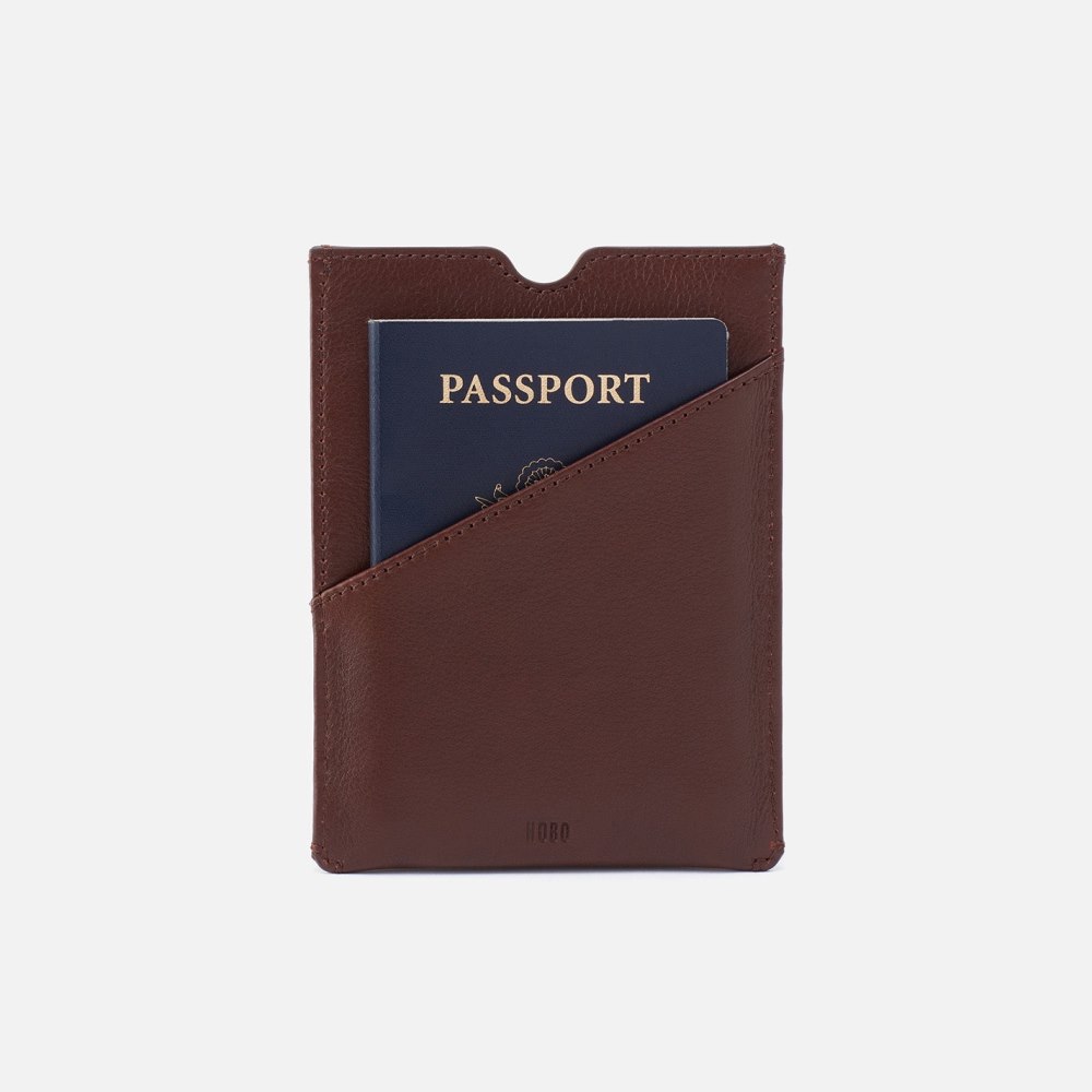 Hobo | Men's Passport Holder in Silk Napa Leather - Brown