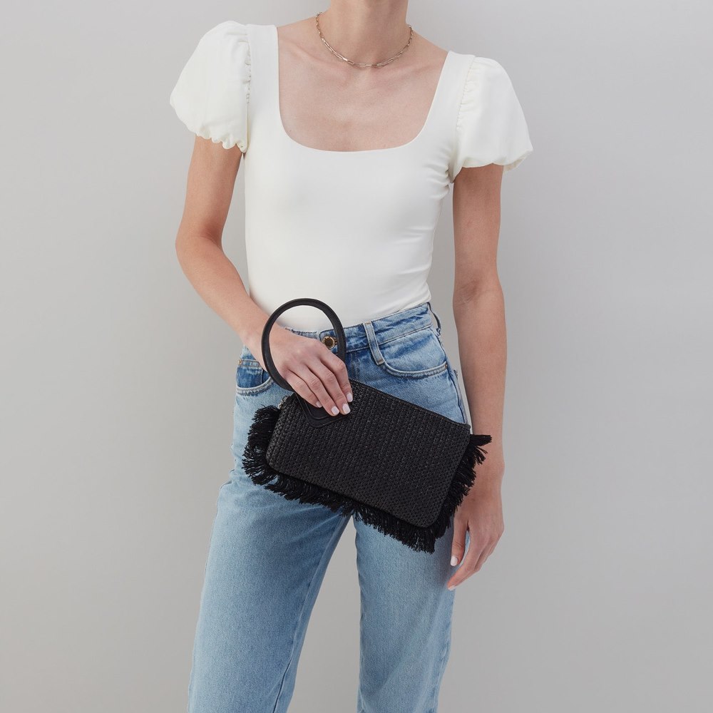 Hobo | Sable Wristlet in Raffia With Leather Trim - Black - Click Image to Close