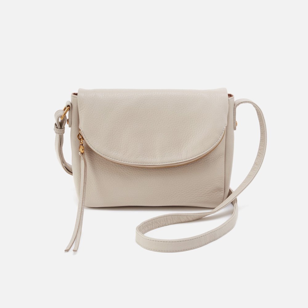 Hobo | Fern Messenger Crossbody in Pebbled Leather - Chalk